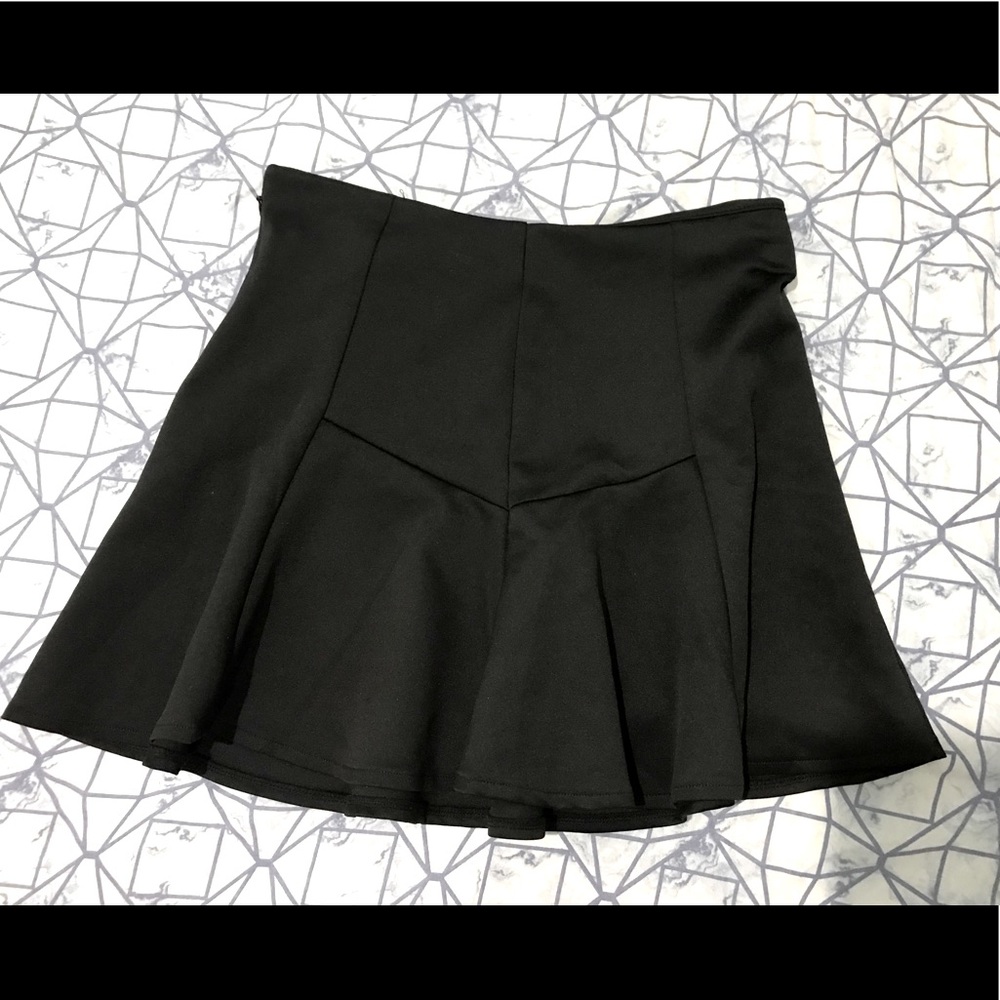 Black skirt